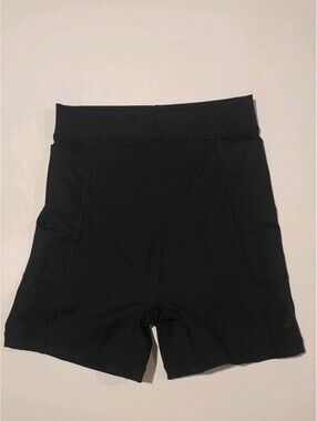 Offline by Aerie Teens Real Me Shorts Size Small Athletic 4 Inch Inseam